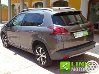 PEUGEOT 2008 usata, con Autoradio