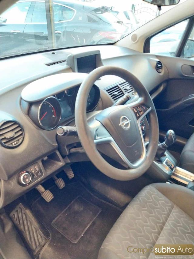 OPEL Meriva usata, con Bluetooth
