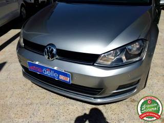VOLKSWAGEN Golf usata, con Sensori di parcheggio posteriori