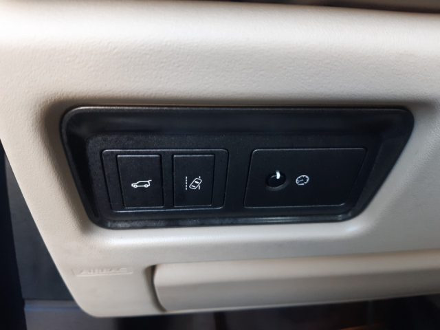 LAND ROVER Range Rover Evoque usata, con Sistema di navigazione