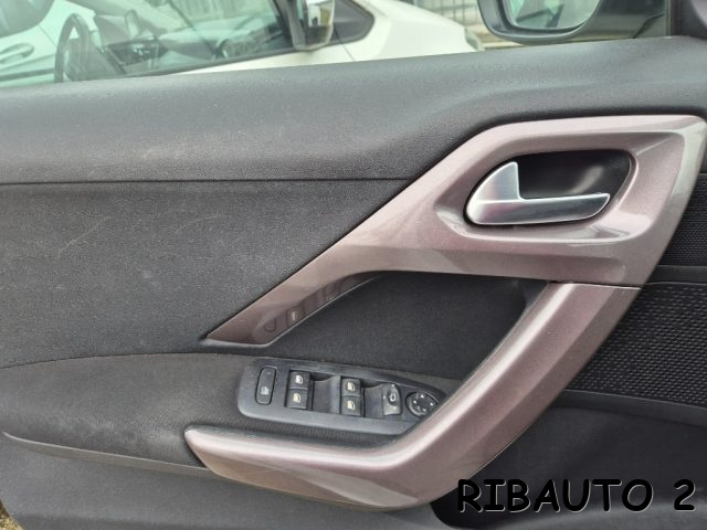 PEUGEOT 2008 usata, con Controllo trazione