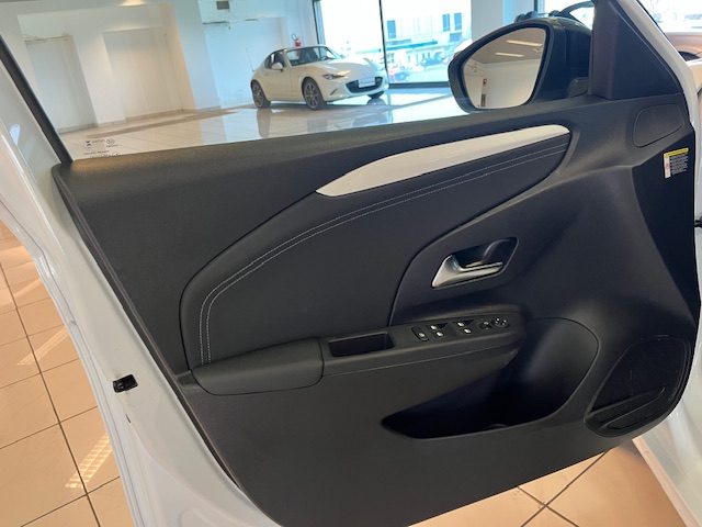 OPEL Corsa usata, con Cruise Control