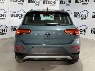 VOLKSWAGEN T-Roc usata, con Autoradio