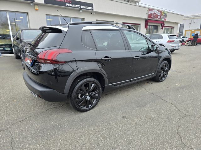 PEUGEOT 2008 usata, con Airbag