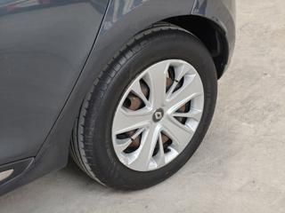 RENAULT Clio usata, con Controllo trazione