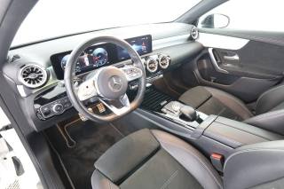 MERCEDES-BENZ A 180 a 180 d Automatic Premium