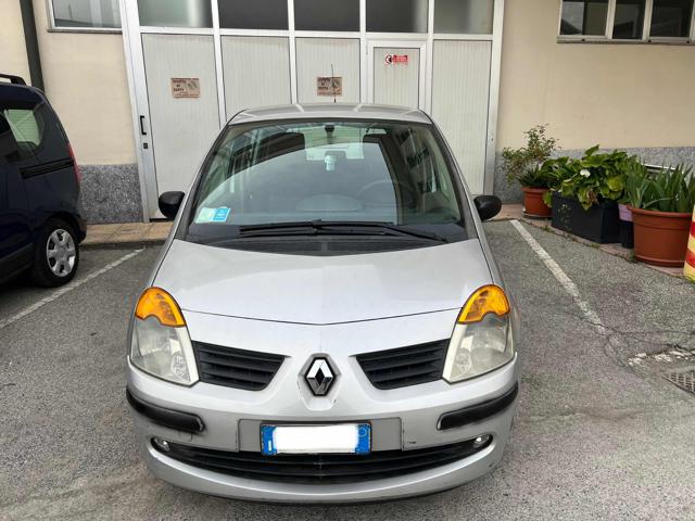 RENAULT Modus usata, con ABS