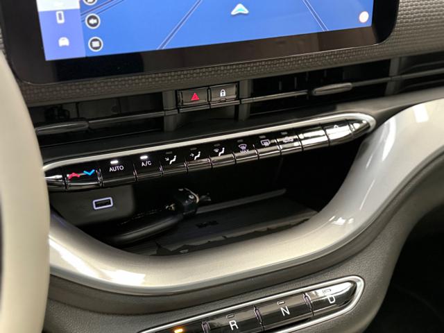 FIAT 500e usata, con USB