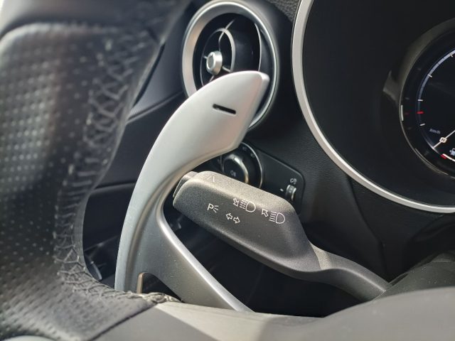 ALFA ROMEO Stelvio usata, con Sistema di navigazione