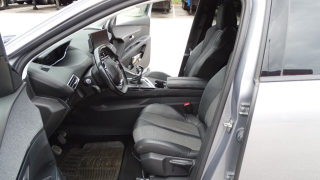 PEUGEOT 5008 usata, con Immobilizzatore elettronico