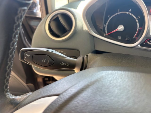 FORD Fiesta usata, con Sedile posteriore sdoppiato