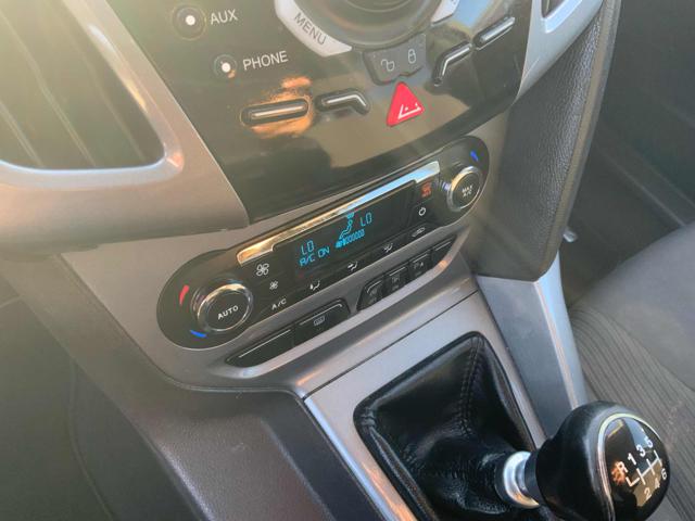 FORD Focus usata, con Specchietti laterali elettrici