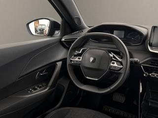 PEUGEOT 2008 usata, con Luci diurne LED