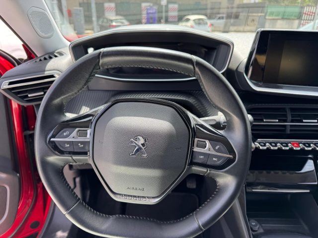 PEUGEOT 2008 usata, con Controllo automatico clima