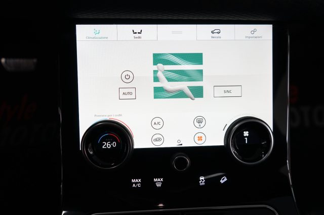 LAND ROVER Range Rover Velar usata, con Interni in pelle