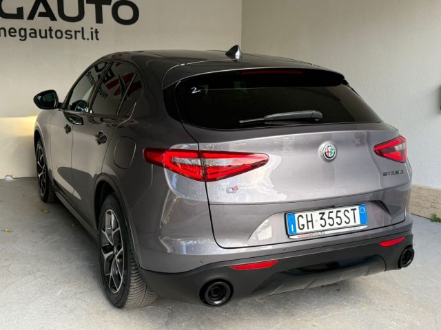 ALFA ROMEO Stelvio usata, con Chiusura centralizzata