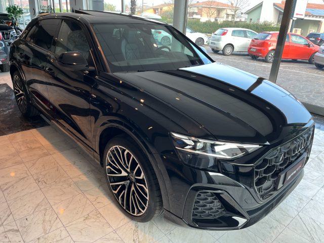 AUDI Q8 usata, con Regolazione elettrica sedili