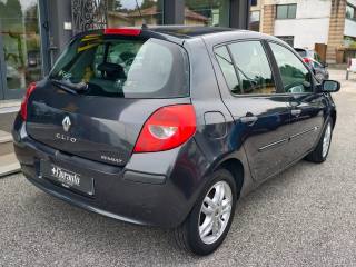 RENAULT Clio usata, con Airbag laterali