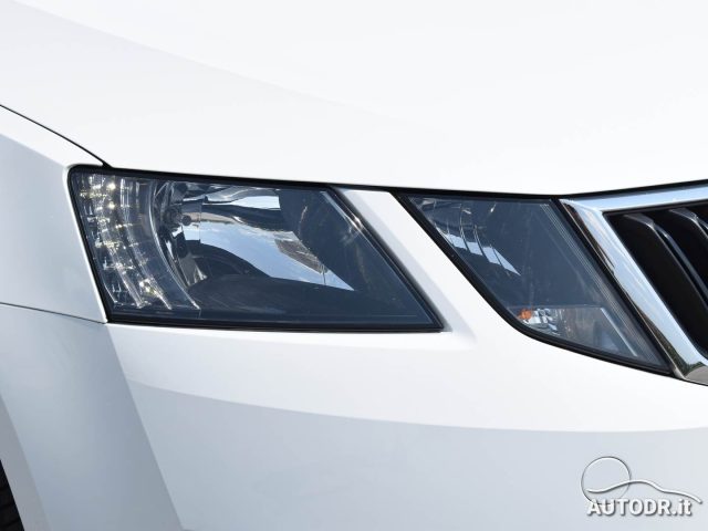 SKODA Octavia usata, con Airbag