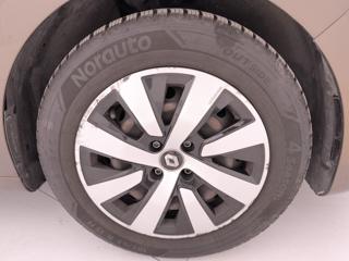 RENAULT Clio usata, con Hill holder