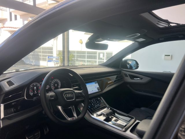 AUDI Q8 usata, con Trazione integrale