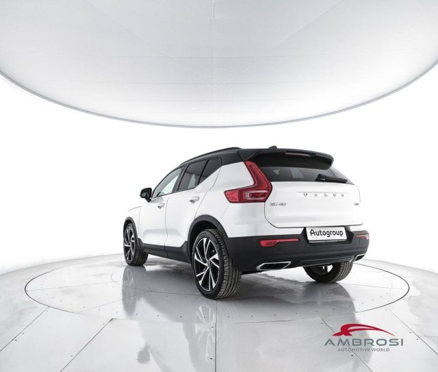 VOLVO XC40 usata 3