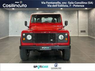 LAND ROVER Defender usata, con Lettore CD