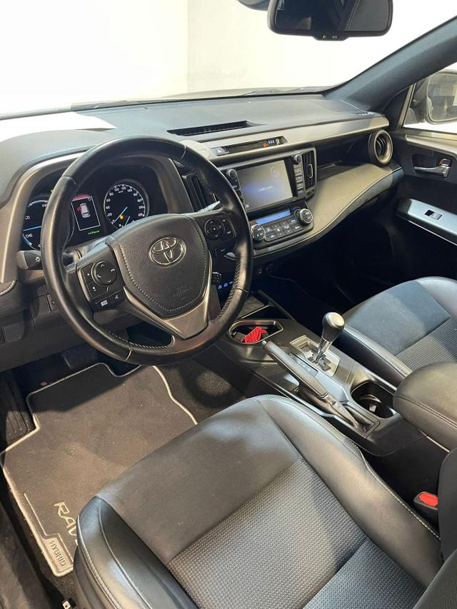 TOYOTA RAV 4 usata, con Chiusura centralizzata
