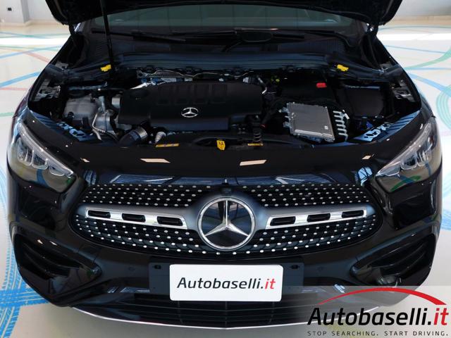 MERCEDES-BENZ GLA 200 usata, con USB