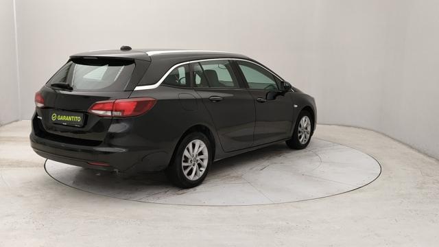 OPEL Astra usata, con Alzacristalli elettrici