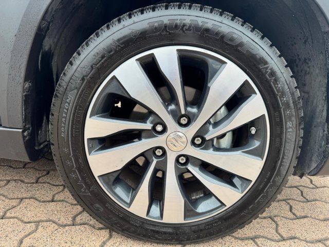 SUZUKI S-Cross usata, con Autoradio digitale