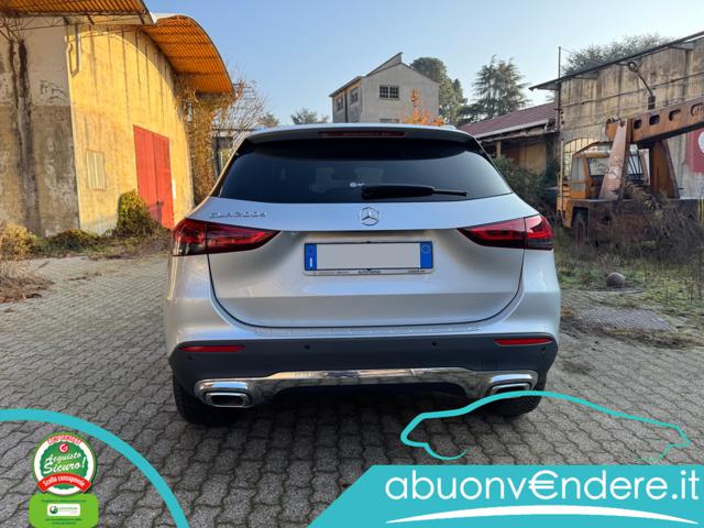 MERCEDES-BENZ GLA 200 usata, con Alzacristalli elettrici