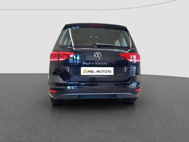 VOLKSWAGEN Touran usata, con Autoradio