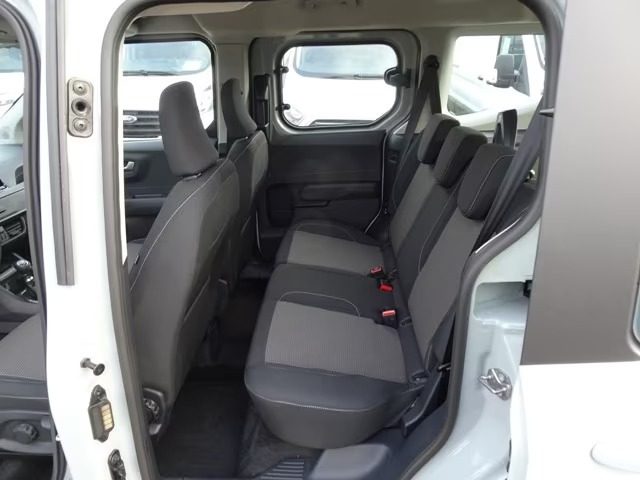 FORD Tourneo Courier usata, con Controllo trazione