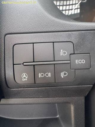 TOYOTA Proace Max usata, con Touch screen