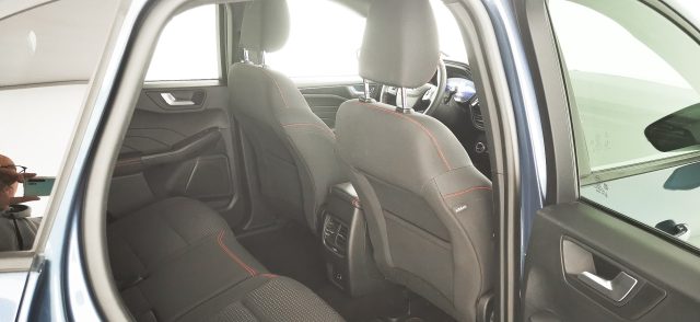 FORD Kuga usata, con Apple CarPlay