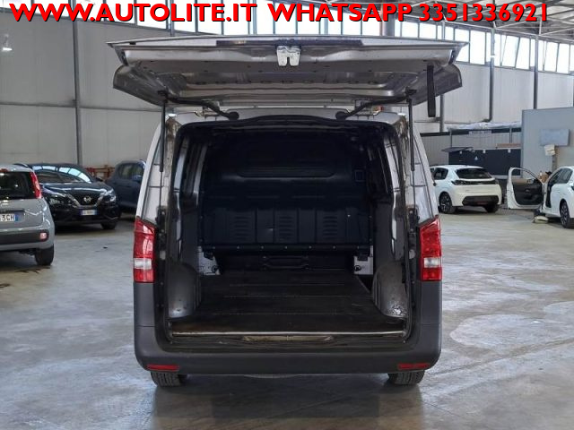 MERCEDES-BENZ Vito usata 23