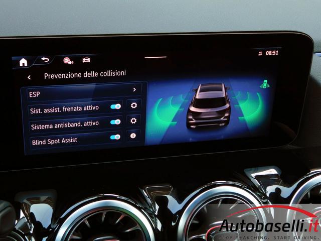 MERCEDES-BENZ GLA 180 usata, con Supporto lombare