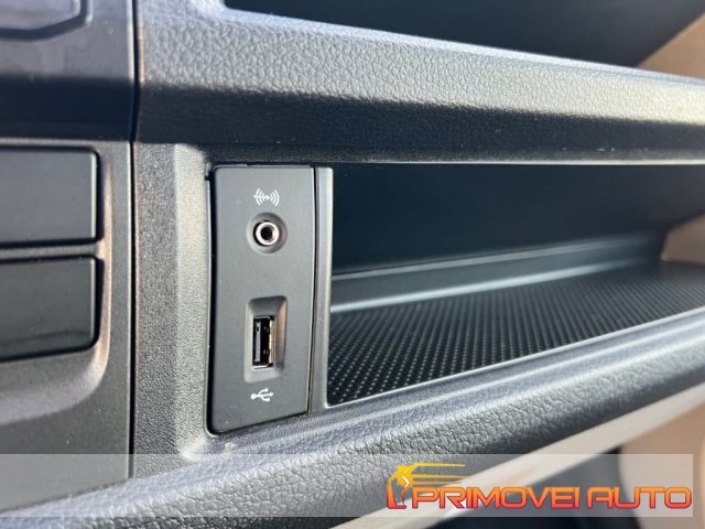 VOLKSWAGEN Transporter usata 15