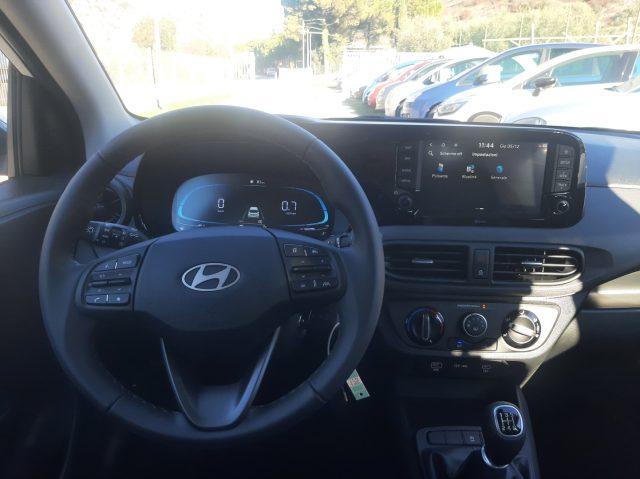 HYUNDAI i10 usata, con Sistema di navigazione