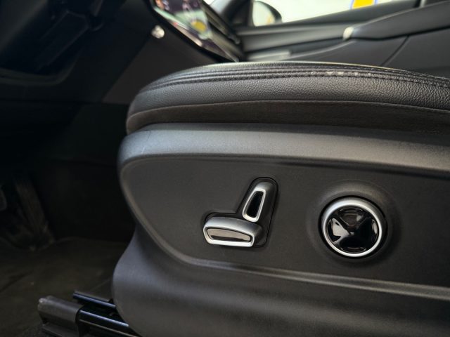 MASERATI Grecale usata, con Climatizzatore automatico, 2 zone