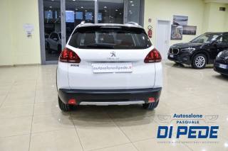 PEUGEOT 2008 usata, con Autoradio