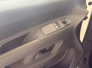 PEUGEOT Rifter usata, con Bluetooth