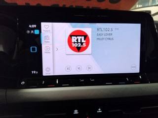 VOLKSWAGEN Golf usata, con Autoradio digitale