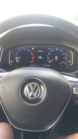 VOLKSWAGEN T-Roc usata, con Controllo trazione