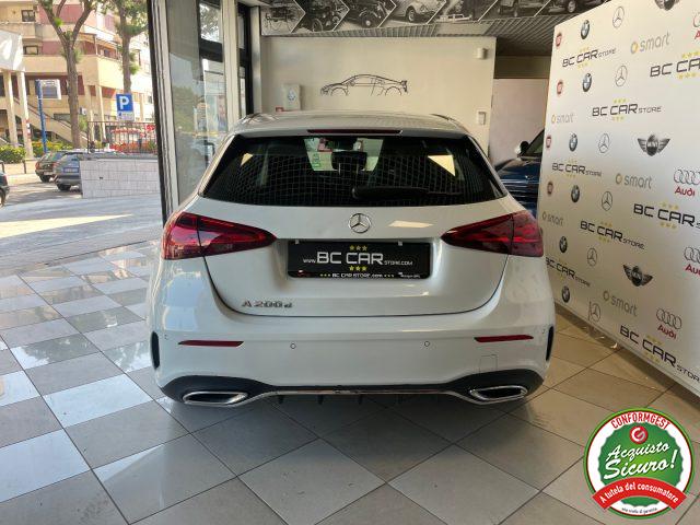 MERCEDES-BENZ A 200 usata, con Boardcomputer