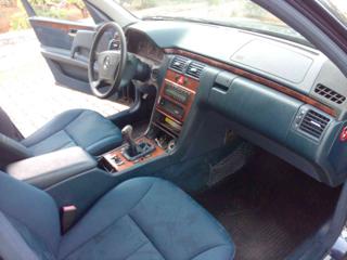 MERCEDES-BENZ E 250 usata, con Boardcomputer