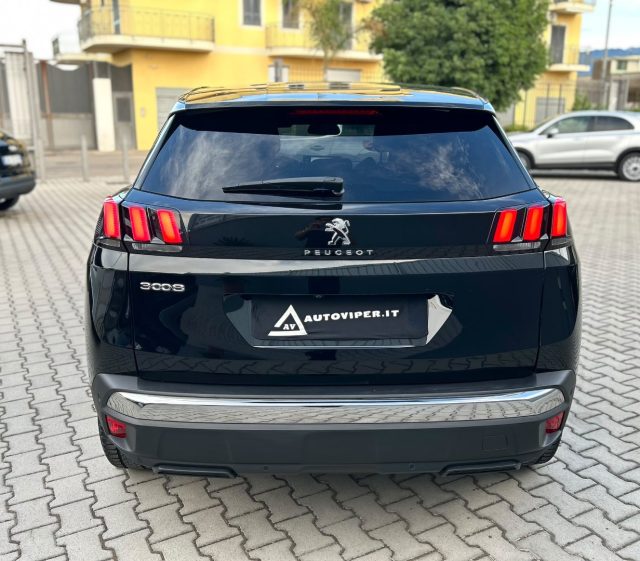PEUGEOT 3008 usata, con Autoradio