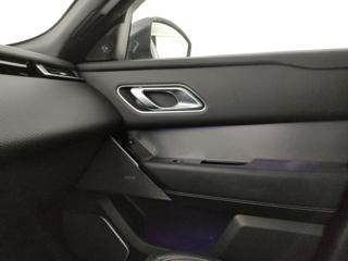 LAND ROVER Range Rover Velar usata, con Bluetooth