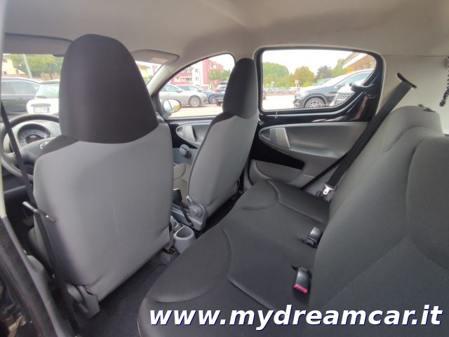 TOYOTA Aygo usata 17